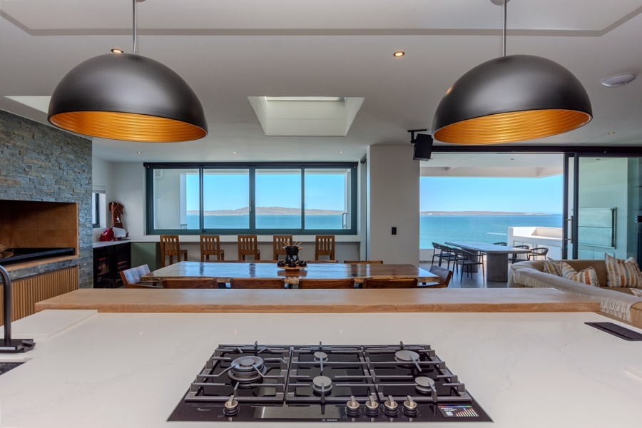 5 Bedroom Property for Sale in Mykonos Western Cape
